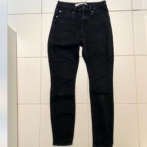 GAP Black Jeans